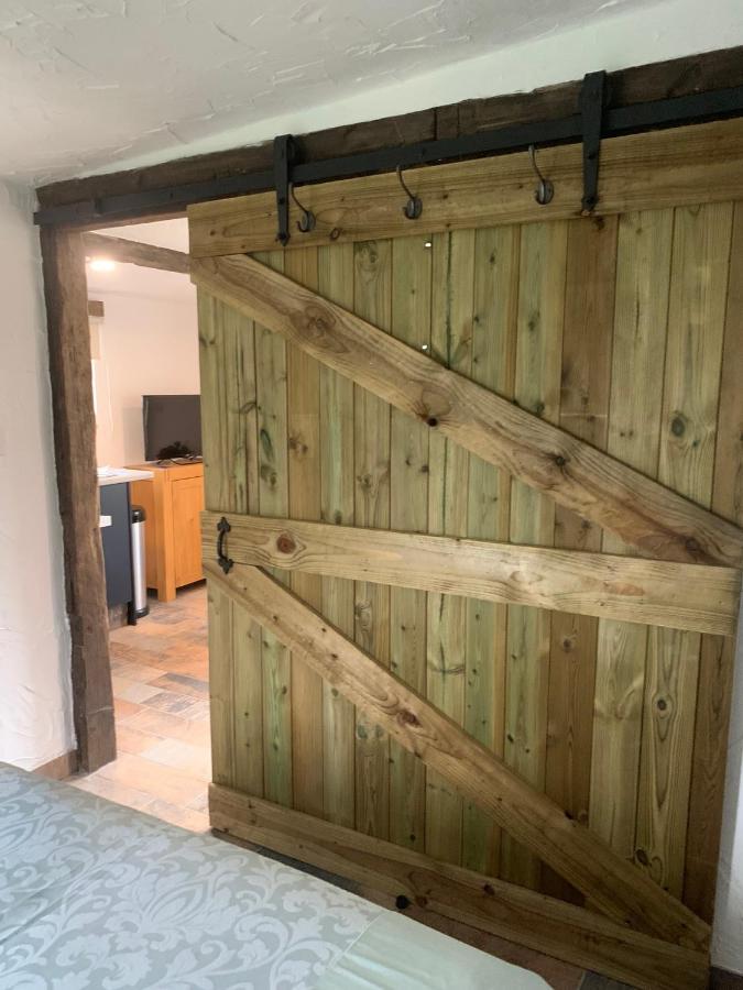 Molehill Lodge Swansea Dış mekan fotoğraf