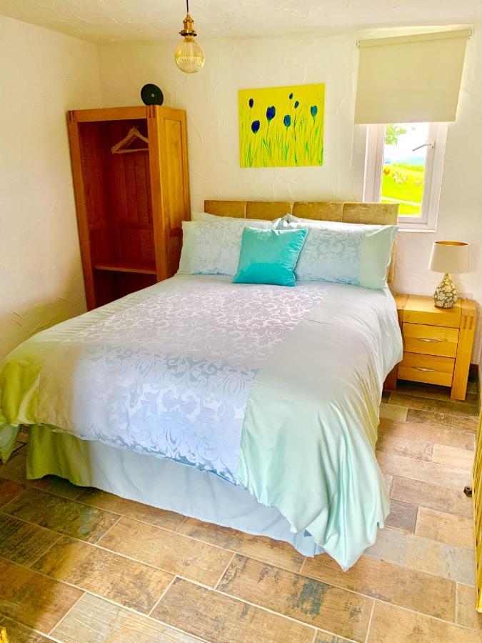 Molehill Lodge Swansea Dış mekan fotoğraf